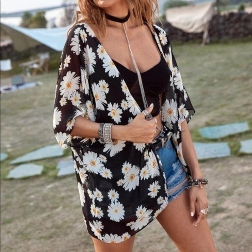NEW Women’s Sheer Chiffon Floral Print Kimono Coverup